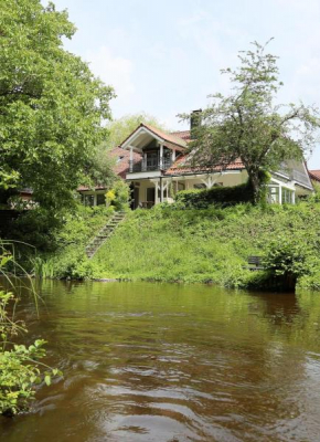 Unique Luxury Villa 22 min to Munich 290m2 Pool Sauna